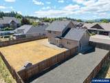 1319 Jordan Dr - Photo 40