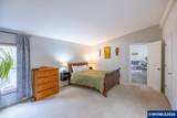 1555 Fern Ridge - Photo 16