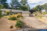 1020 Windemere Dr - Photo 2