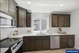337 18th St - Photo 16