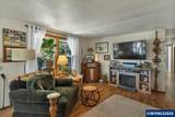 620 2nd - Photo 22