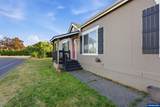 104 Essex - Photo 3