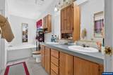 1837 Woodland Av - Photo 15