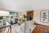 1635 Pioneer St - Photo 10