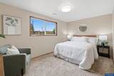1635 Pioneer St - Photo 18