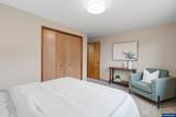 1635 Pioneer St - Photo 20