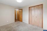 1635 Pioneer St - Photo 21