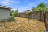 1635 Pioneer St - Photo 32