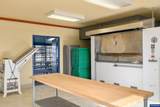 212 D - Photo 28