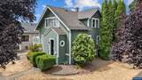 906 Maple St - Photo 1