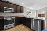 1665 Osoberry St - Photo 17