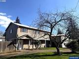 1203 Oak St - Photo 1