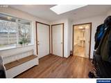 1203 Oak St - Photo 13