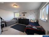 1203 Oak St - Photo 14