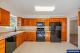 1140 Lewis St - Photo 15
