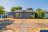1140 Lewis St - Photo 2