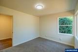 1140 Lewis St - Photo 22