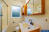 1140 Lewis St - Photo 24