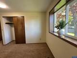 2887 Deborah Pl - Photo 19