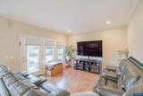 925 Scepter Ct - Photo 17