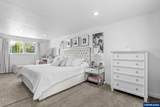 1709 Springhill Dr - Photo 16