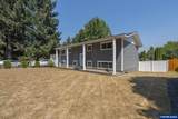 1709 Springhill Dr - Photo 2