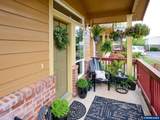 1246 Vintage Ln - Photo 3