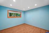 2465 Crestview Dr - Photo 14