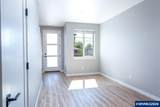 946 10th - Photo 8