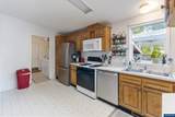 802 Spring St - Photo 17