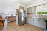 3486 Rainbow - Photo 10