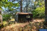 2020 Pioneer Rd - Photo 34