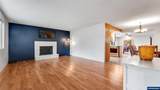 880 Hillview Dr - Photo 16