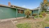 880 Hillview Dr - Photo 4
