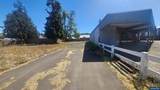2123 Main - Photo 3