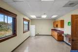 3025 Kathryn - Photo 20