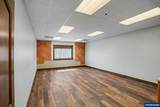 3025 Kathryn - Photo 22