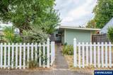 236 17th St - Photo 4
