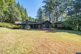 23547 Woods Creek Rd - Photo 36