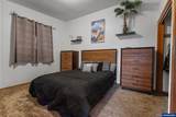 1115 Queen - Photo 11