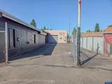1524 Main - Photo 2