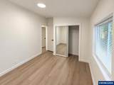 9312 Polk Av - Photo 27