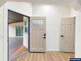 9312 Polk Av - Photo 43