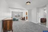 327 Broad St - Photo 4