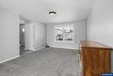 327 Broad St - Photo 5