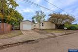 620 E St - Photo 2