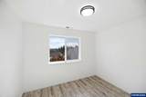 734 Roosevelt St - Photo 11