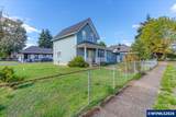 991 Lyle St - Photo 2