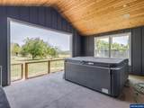 21625 Butteville Rd - Photo 10
