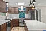 1067 Oak St - Photo 42